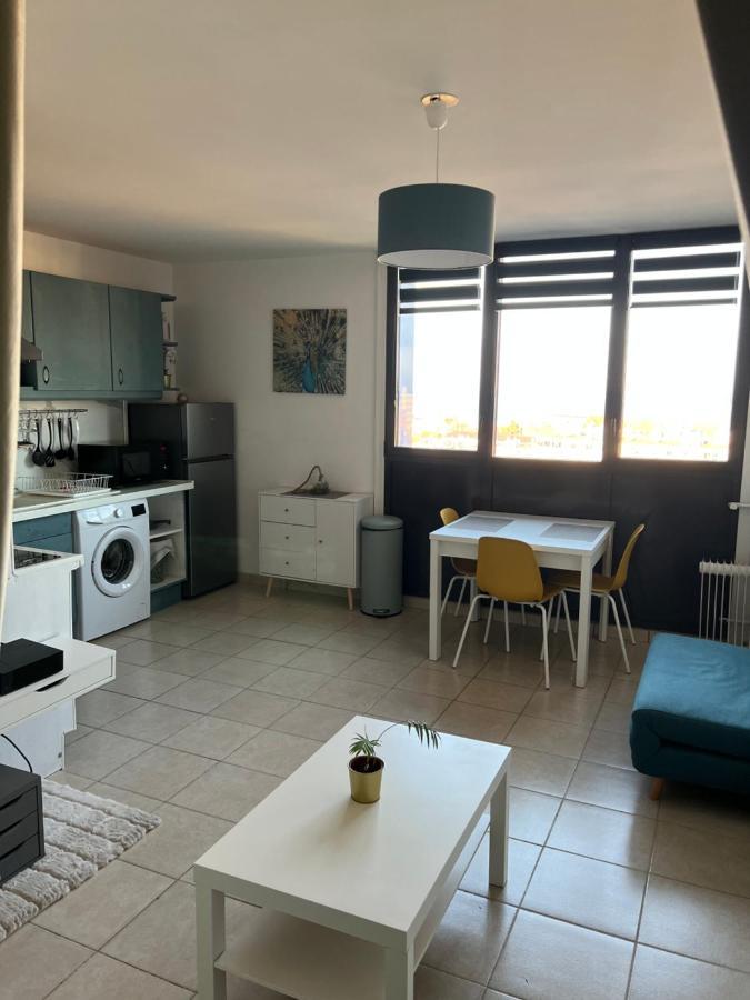 Beau Studio De 30 M2 Avec Vue Mer Dunkirk Esterno foto